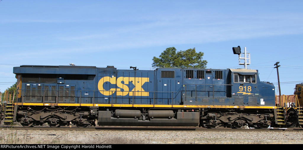 CSX 918